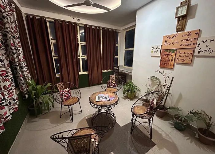 Max Guest House